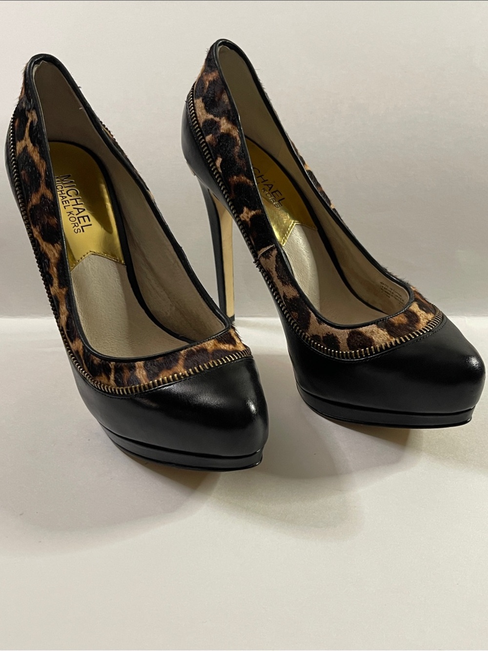 Michael Kors Leopard and Black Leather Platform Pumps Sz 7.5